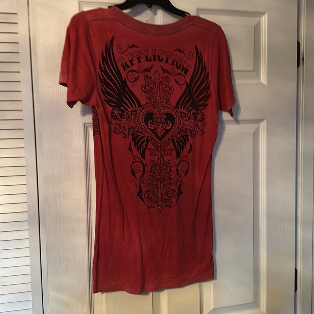 Affliction tee red with black stones - Picture 10 of 10